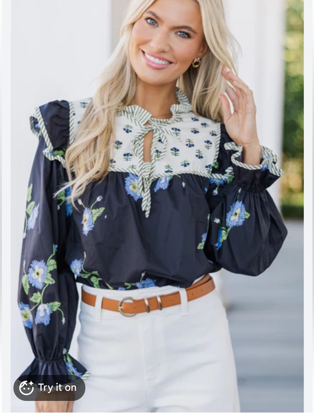 Entro You Got Me Your Attention Blouse Size Small NWT
